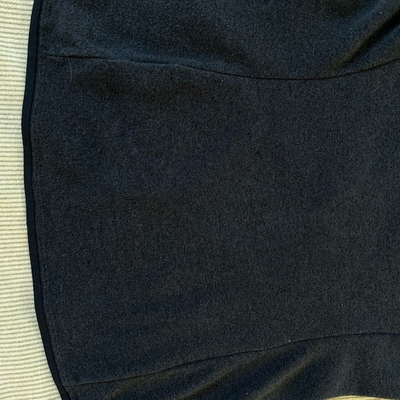 Arc'teryx Women's Dark Navy Full-Zip Jacket - Picture 3 of 3